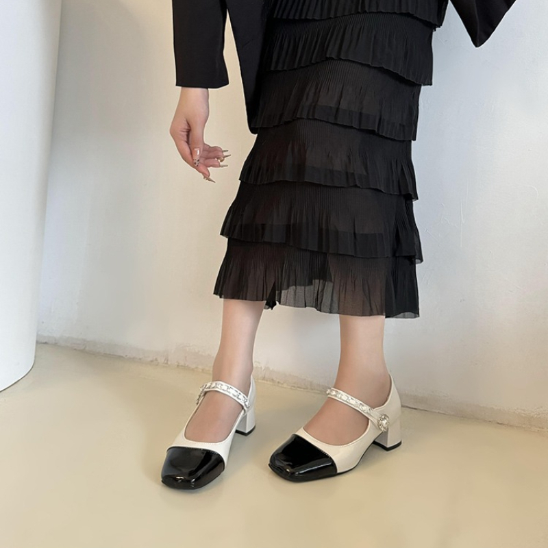 Formal Women Daily Wear Slippers - 2026年 パールクラスプ 厚底スリッパ - 黒と白のクラシックファッション ハイヒール