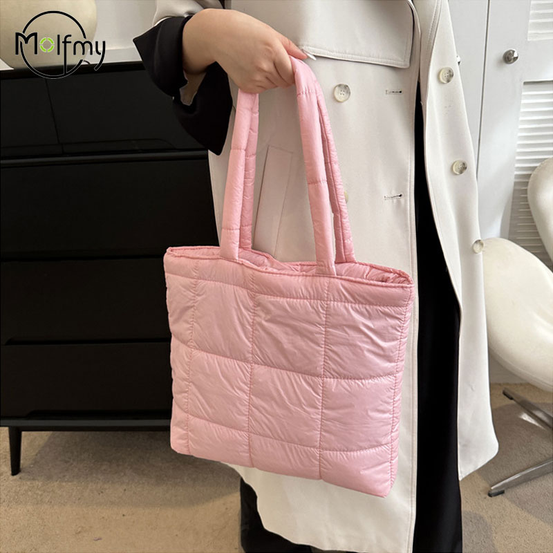 女性用キルティングショルダーバッグ,大容量,雲の形,ショッピ - Shoulder Bag Structured のレビューと価格