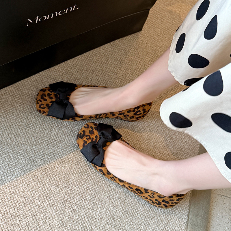 女性用マルチカラースエードバレエフラットシューズ、ボウディテ - Formal Women Daily Wear Shoes のレビューと価格